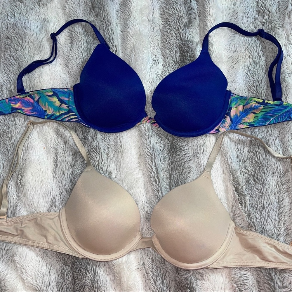 PINK Wear Everywhere T-Shirt Lightly Lined Bra